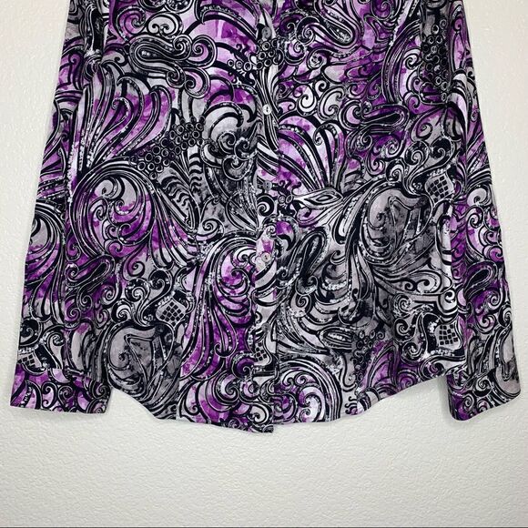 Chico’s Size Large Purple Paisley Button Down Women’s Shirt - Picture 4 of 10